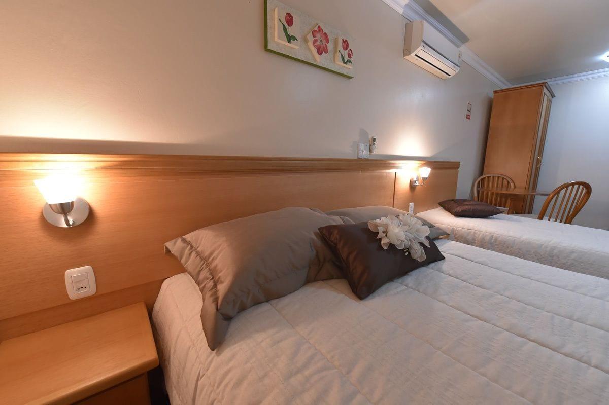 Hotel Cabanas Alto Da Serra 卡内拉 外观 照片