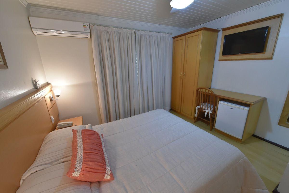 Hotel Cabanas Alto Da Serra 卡内拉 外观 照片